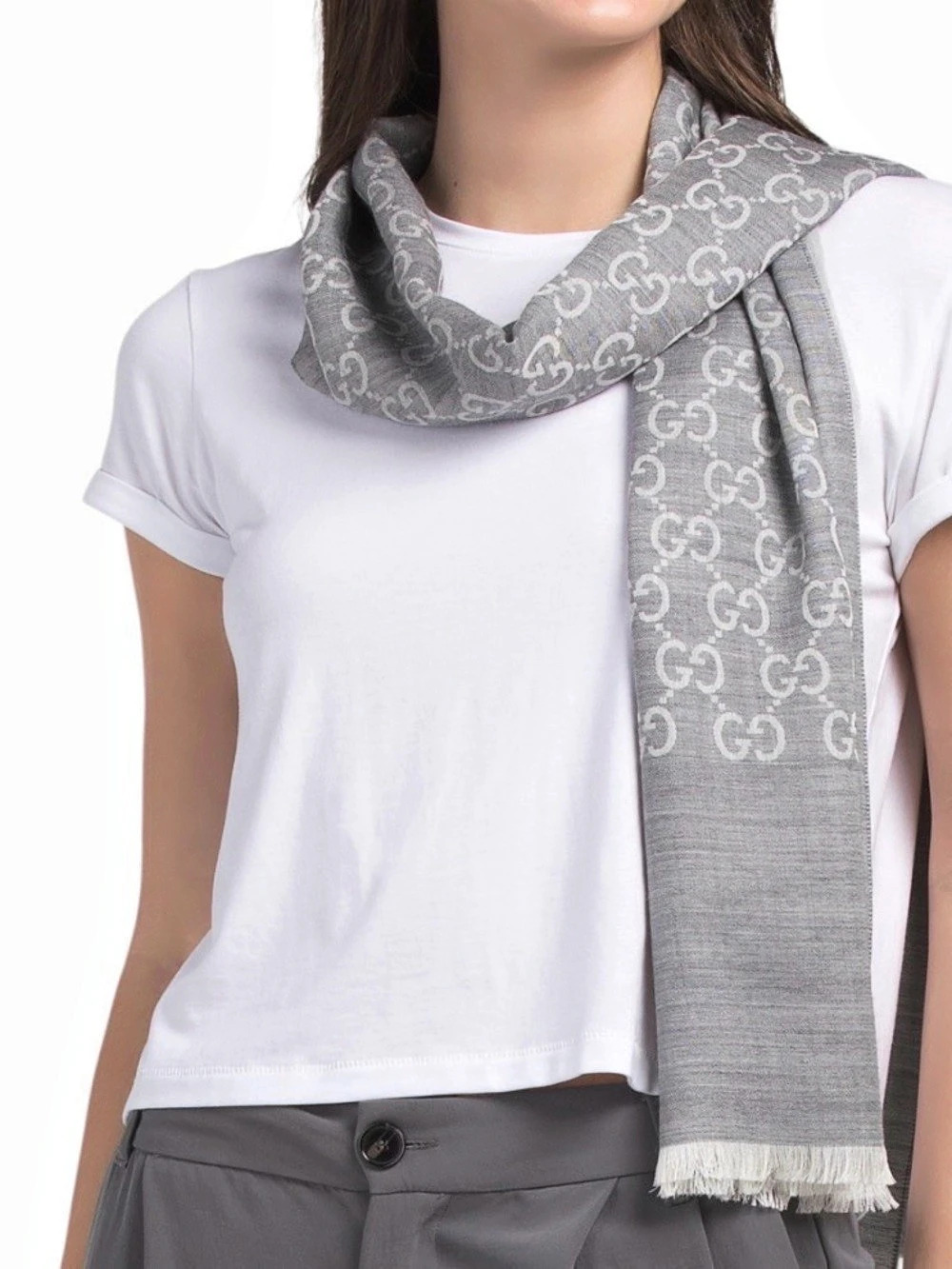 Gucci GG Jacquard Wool Silk Scarf Gray & White Like New